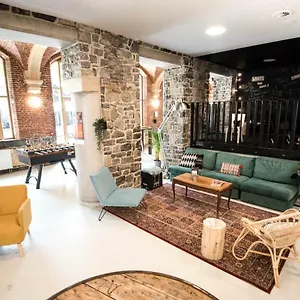 Hi Albergue